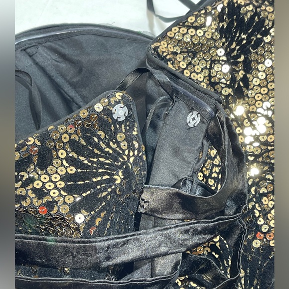 NWT Prom Victoria’s Sequins Rhinestones Black/Gold Gown Dress Women’s Size 6 - Picture 12 of 16